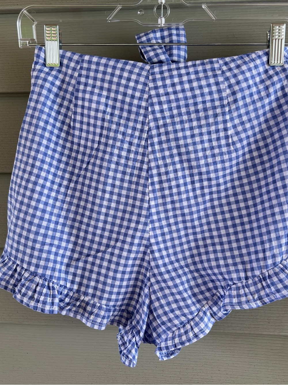 H&M Blue Gingham High-Waist Tie-Front Shorts - Picture 2 of 5